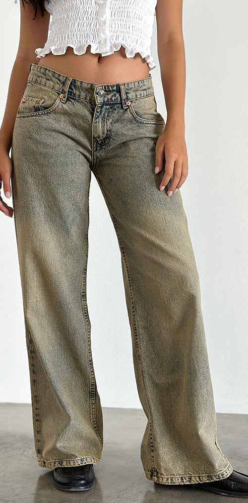 Image of Geräumige Jeans mit extra weitem Bein und niedrigem Rise in Sandy Blue Acid