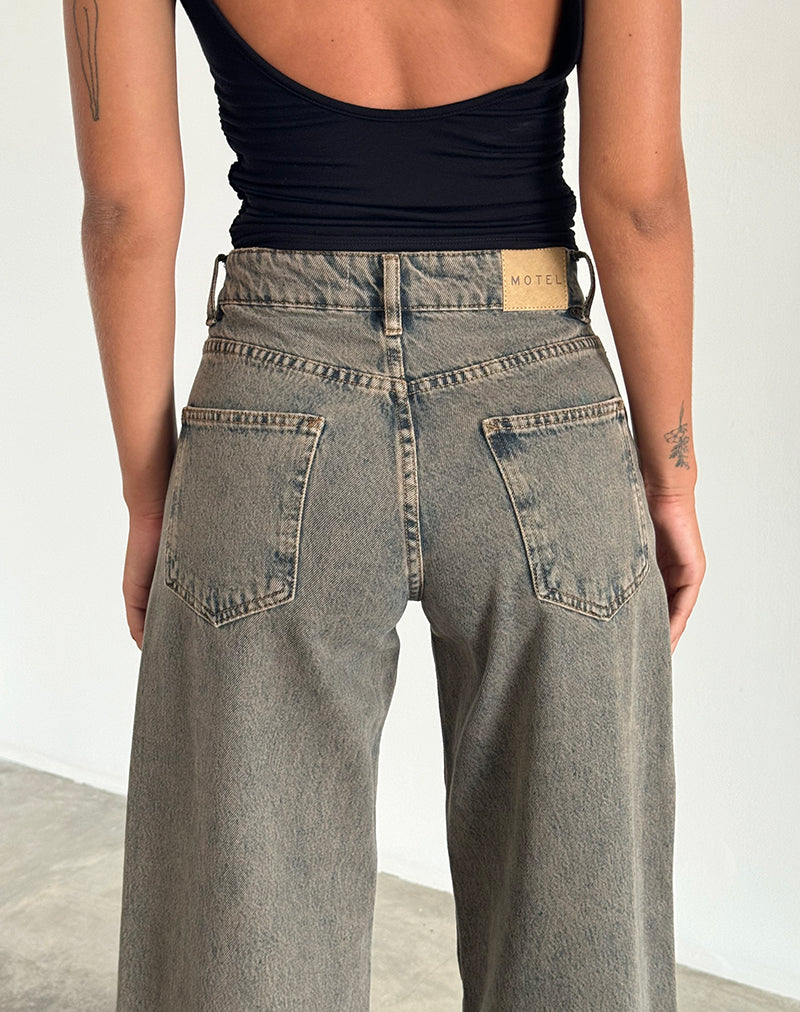 Bild von Roomy Extra Wide Low Rise Jeans in Earthy Blue