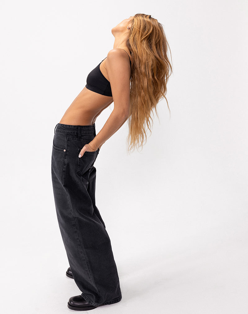 Bild von Roomy Extra Wide Low Rise Jeans in Washed Black