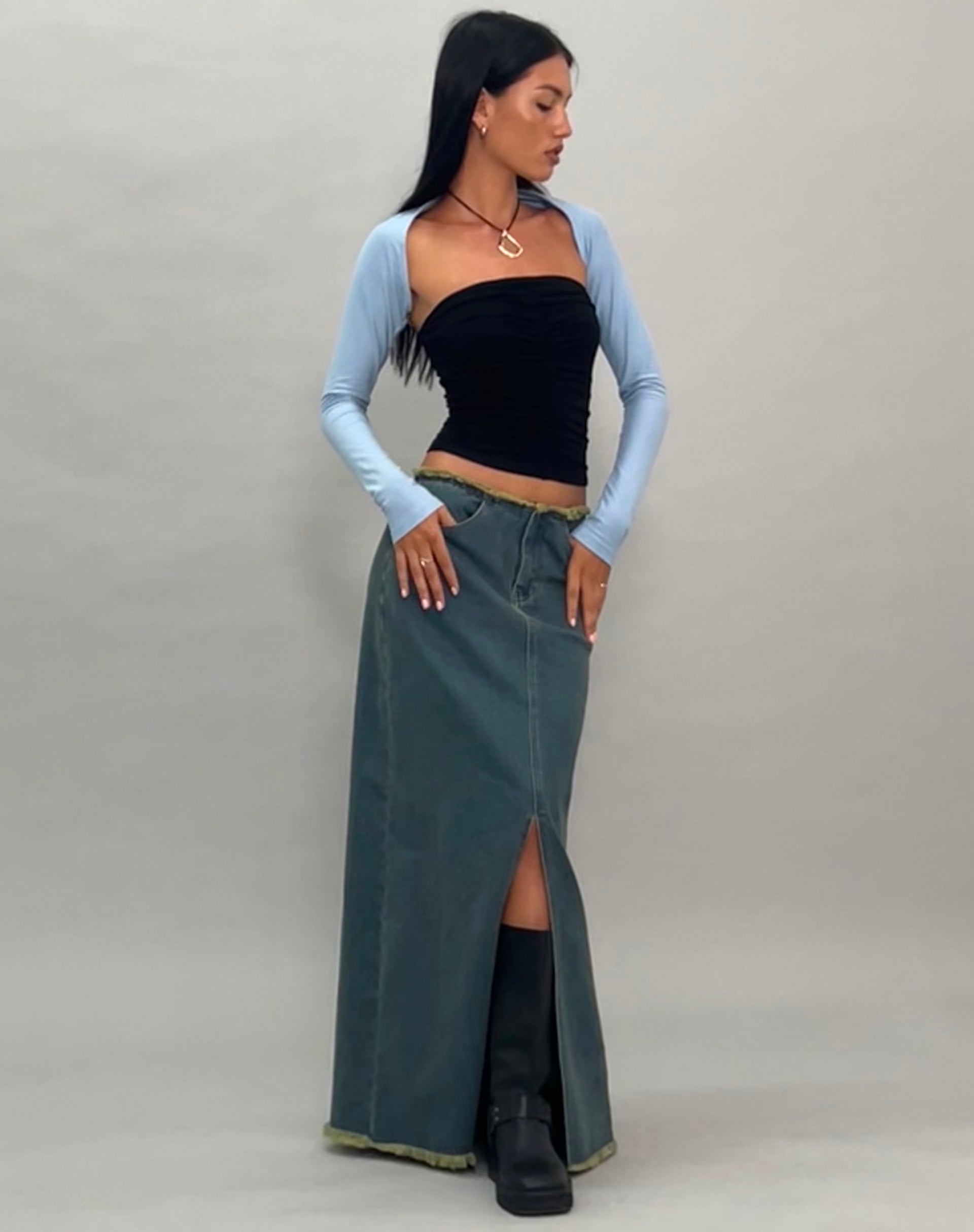 Image of Ladri Shrug Top in Nantucket Blau