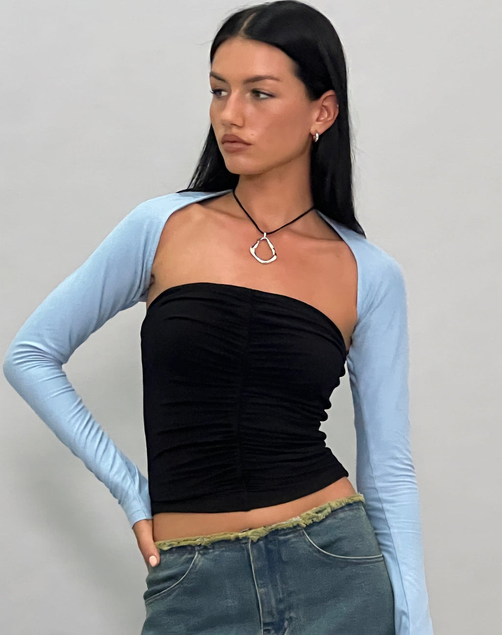 Ladri Shrug Top in Nantucket Blau
