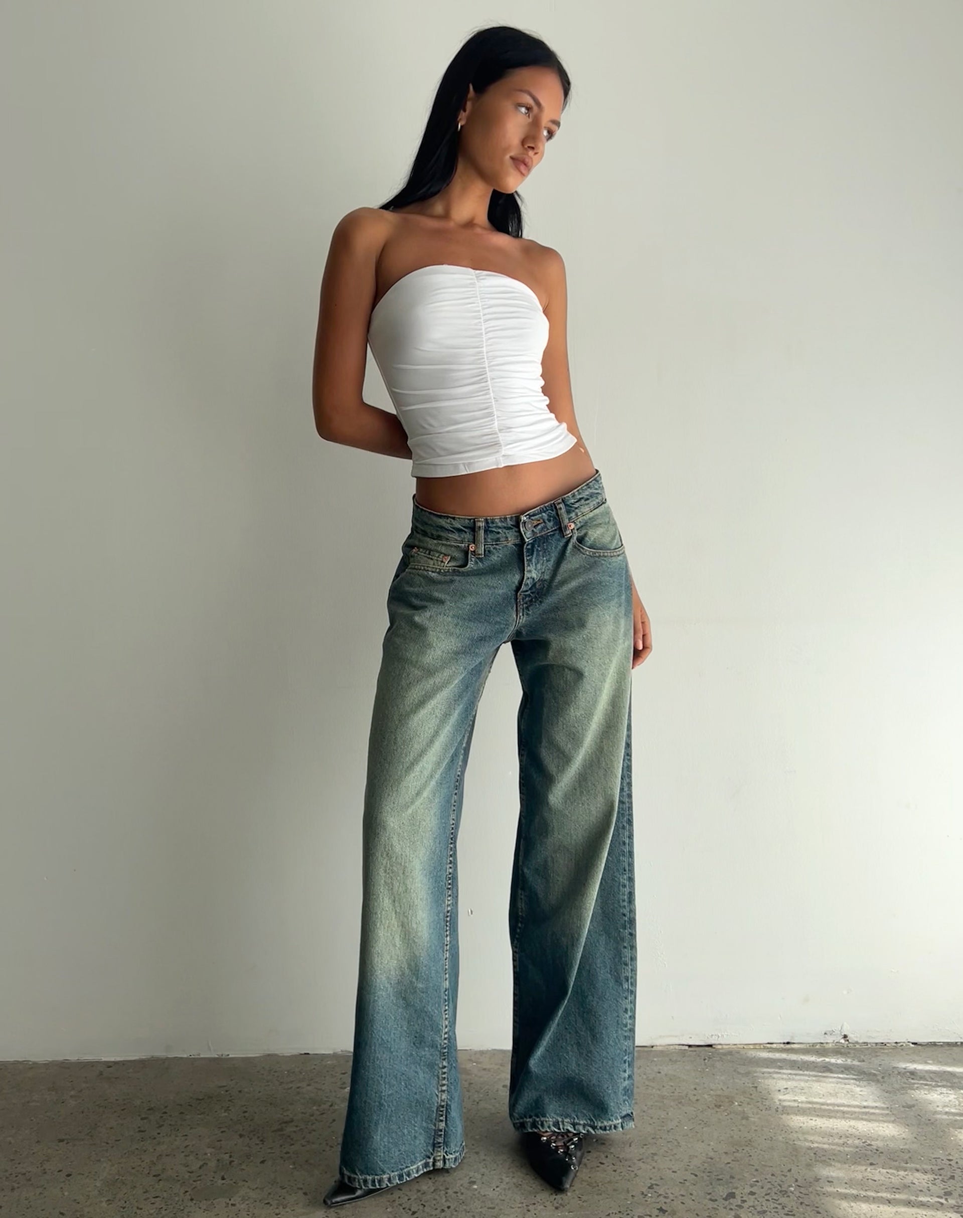 Bild von Sajna Gerüschtes Bandeau-Top in Weiß