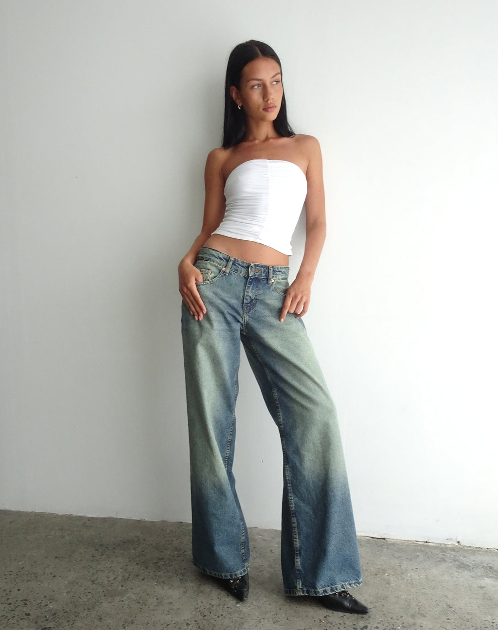 Geräumige extra weite Low Rise Jeans in Extrem Blau Grün