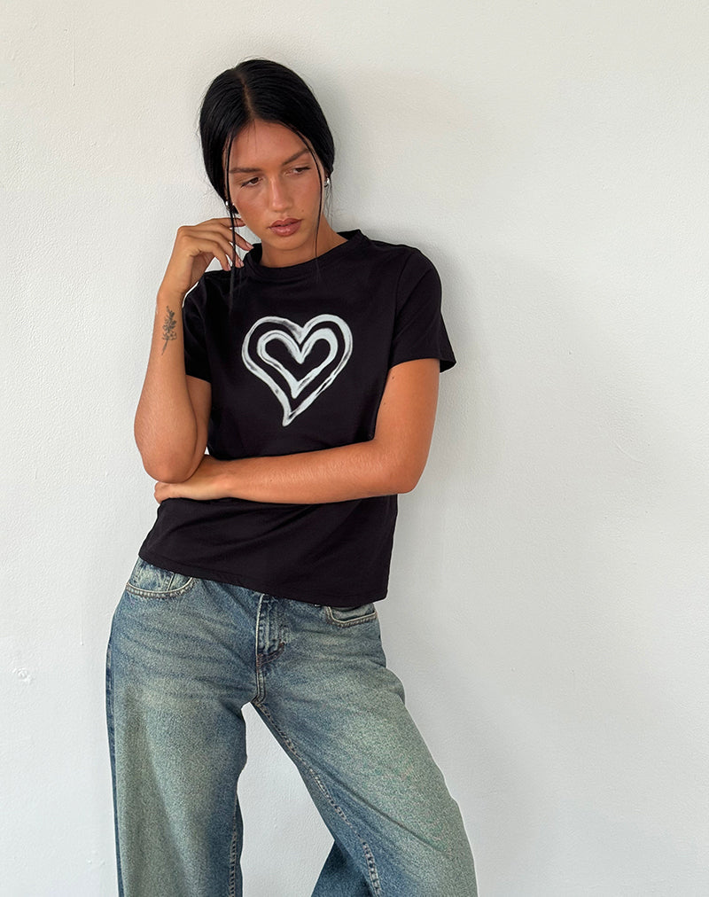 Bild von Saki Tee in Schwarz mit Love Tie Dye