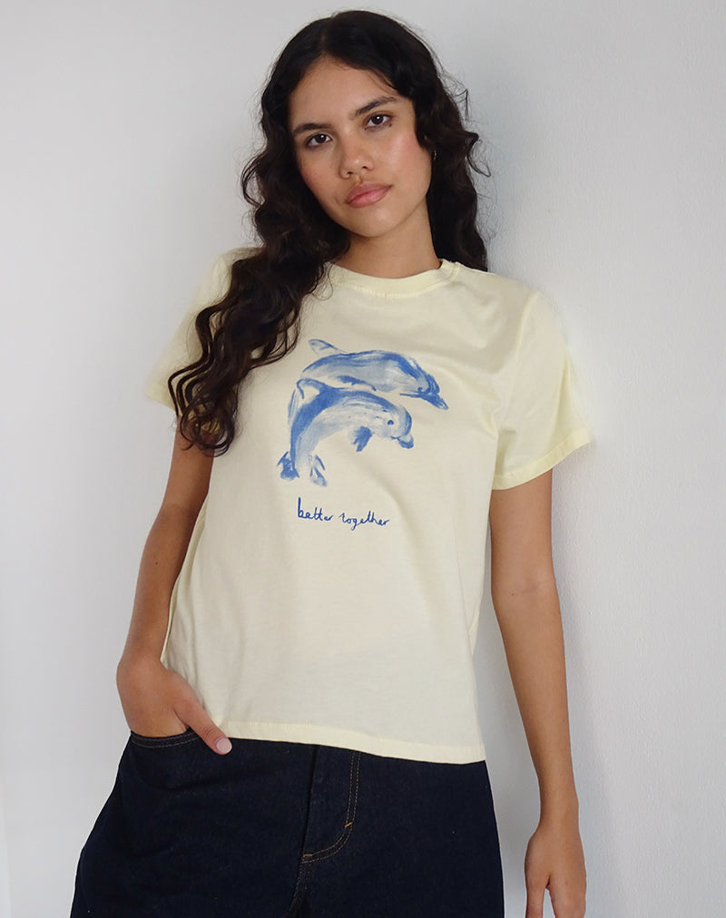 Bild von Saki Tee in Buttermilch mit Better Together Slogan