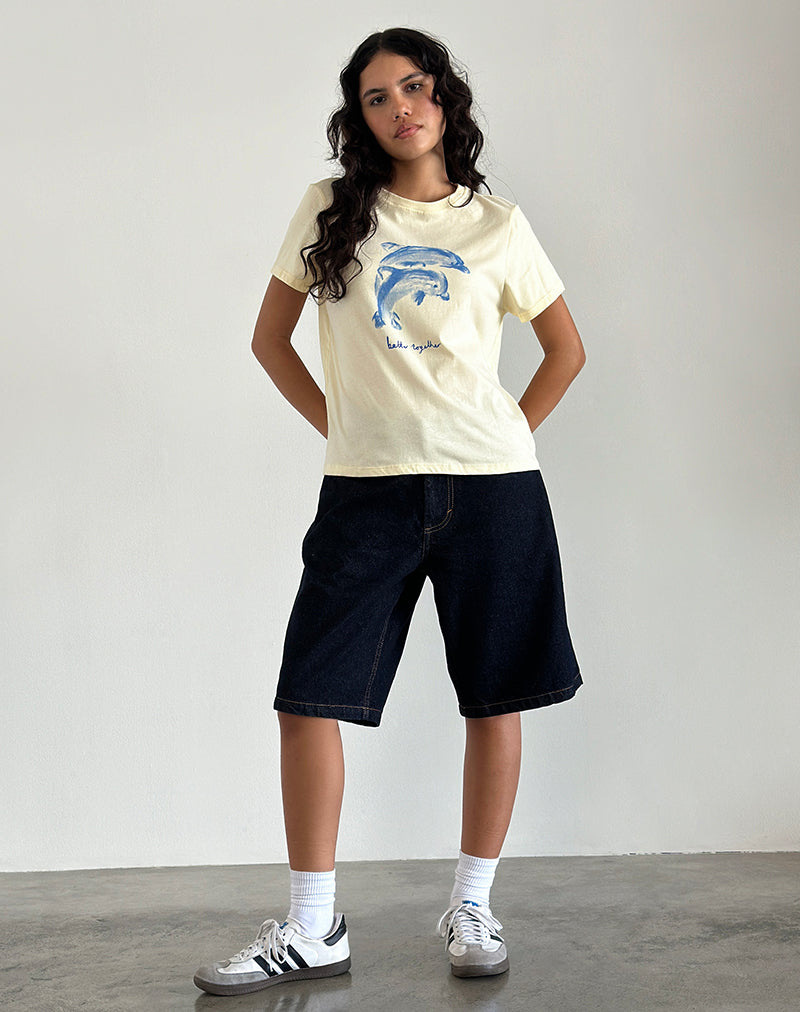 Saki Tee in Buttermilch mit Better Together-Slogan