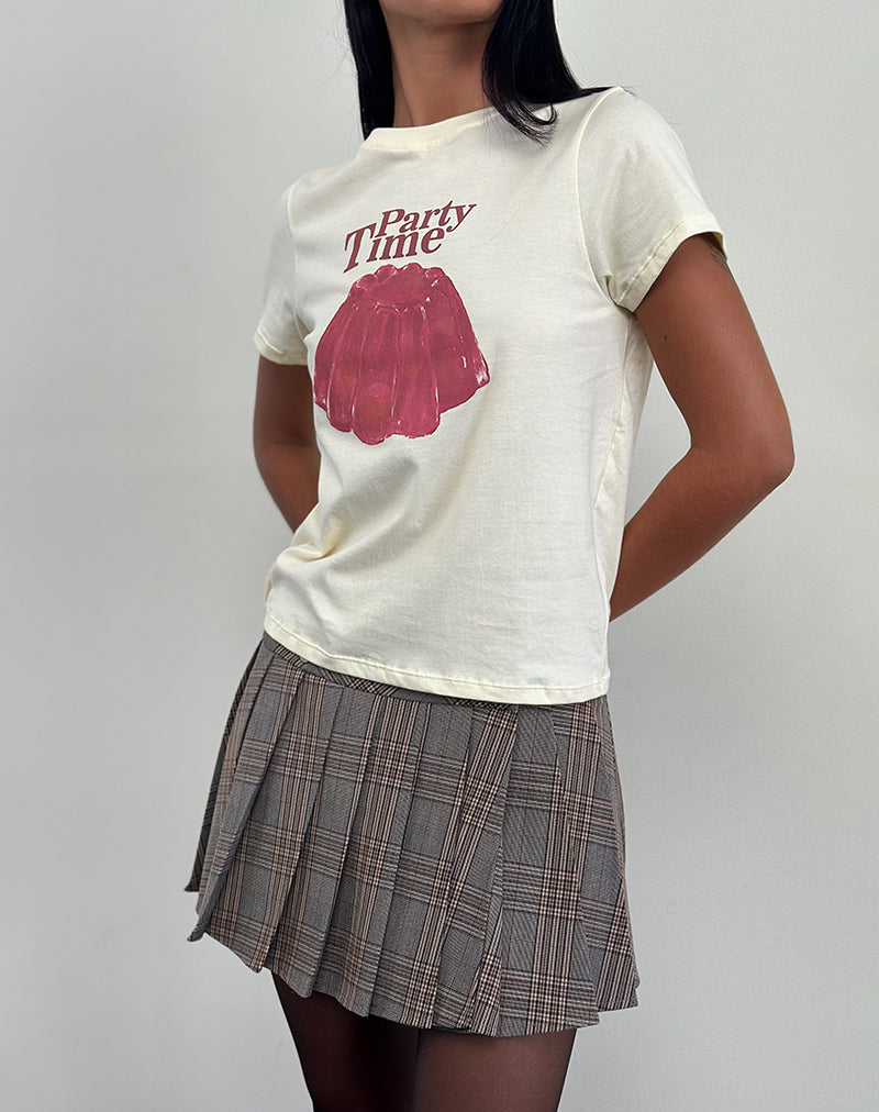 Bild von Saki Tee in Buttermilch mit Party Time Druck