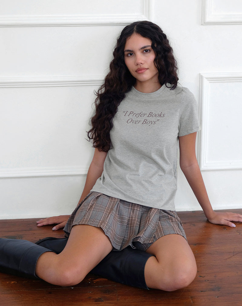 Image of Saki Tee in Grau meliert mit dem Slogan I Prefer Books Over Boys