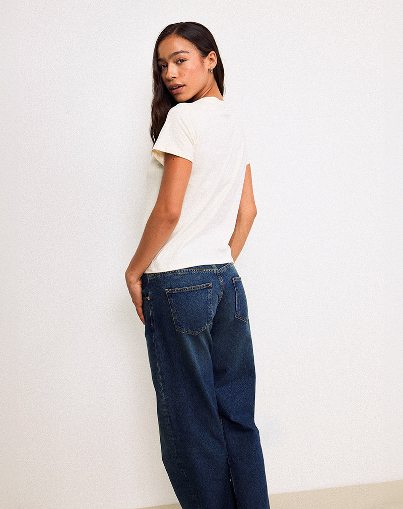 Bild von Saki Tee in Elfenbein mit Retro-Kassettenmotiv
