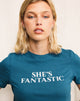 Bild von Saki Tee in mediterranem Blau mit She's Fantastic Slogan