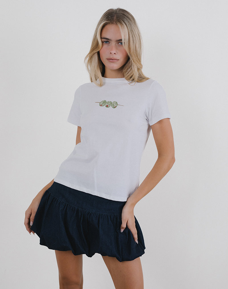 Saki Tee in Weiß mit Oliven-Grafik