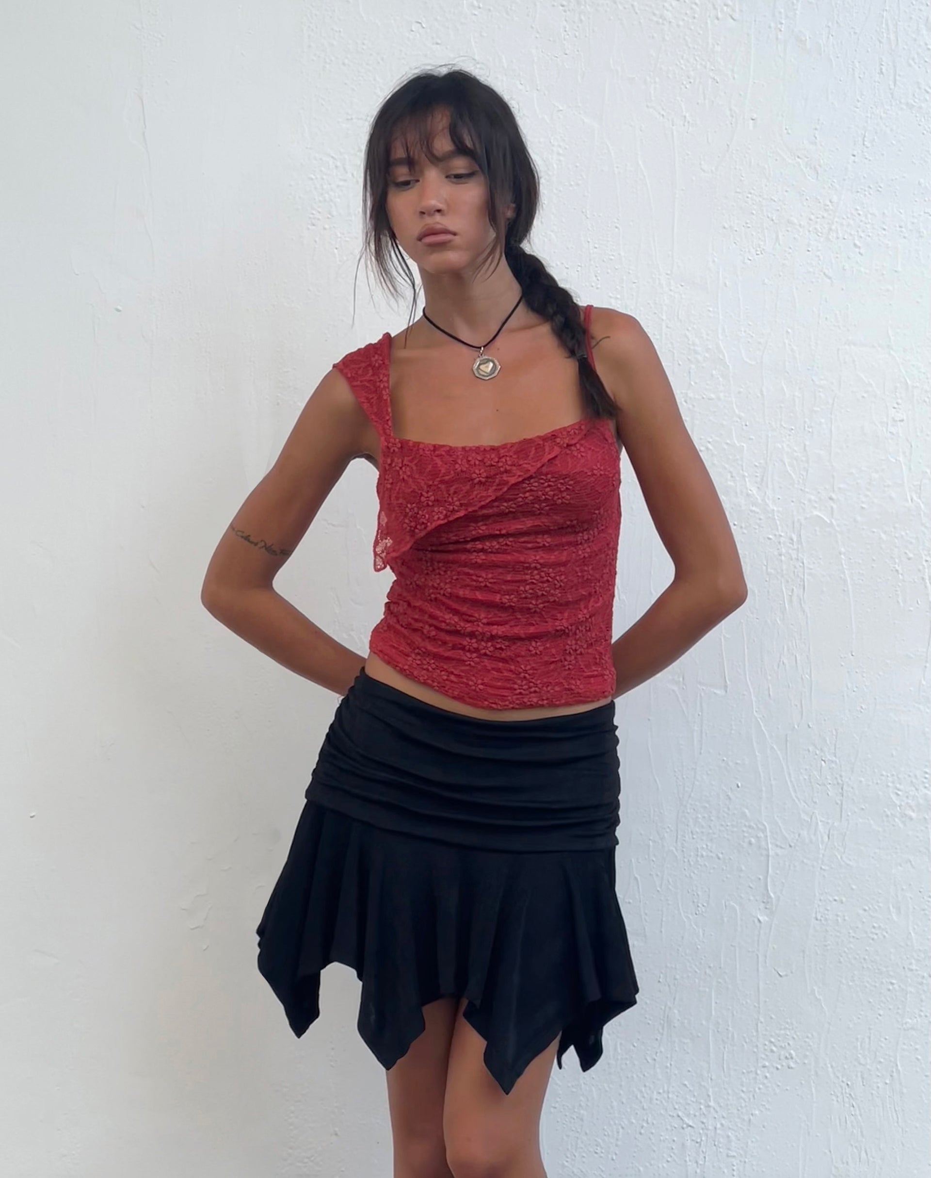 Bild von Sambu Spitze Cami Top in Rot