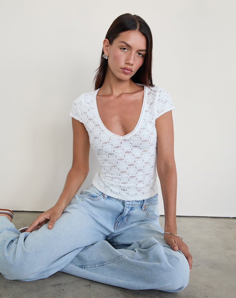 Image of Sanjana Top aus Spitze Elfenbein