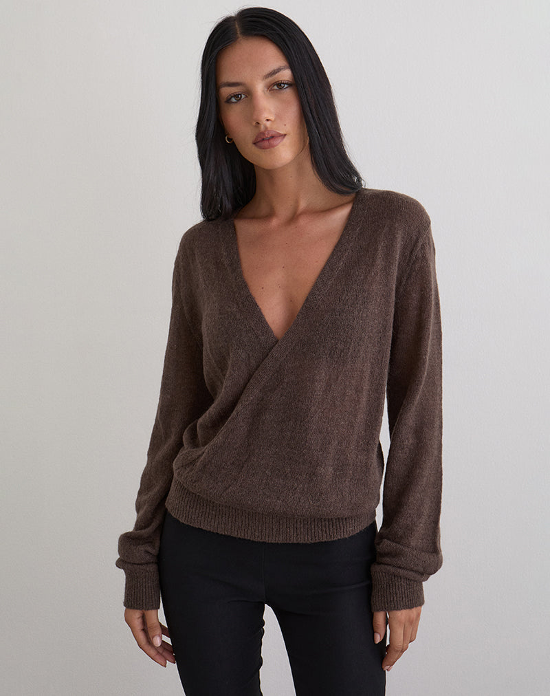 Bild von Saroya Plunge Wrap Top in Knit Dark Chocolate