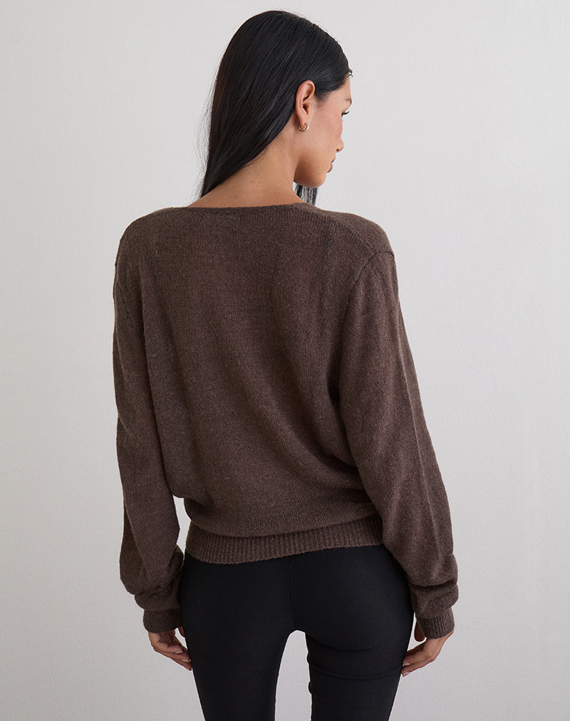 Bild von Saroya Plunge Wrap Top in Knit Dark Chocolate
