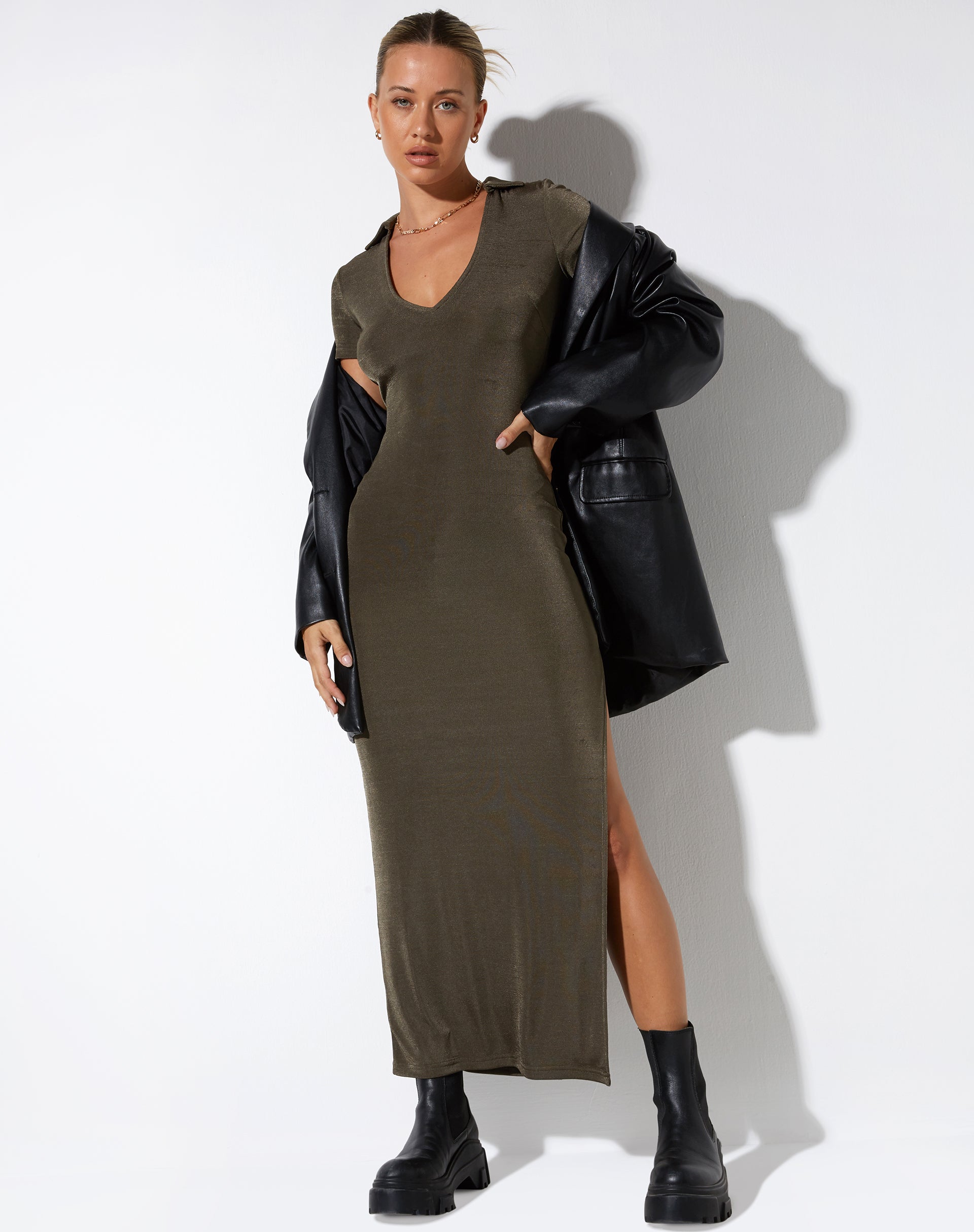 IMAGE OF Savita Maxikleid in Dunkel-Olive