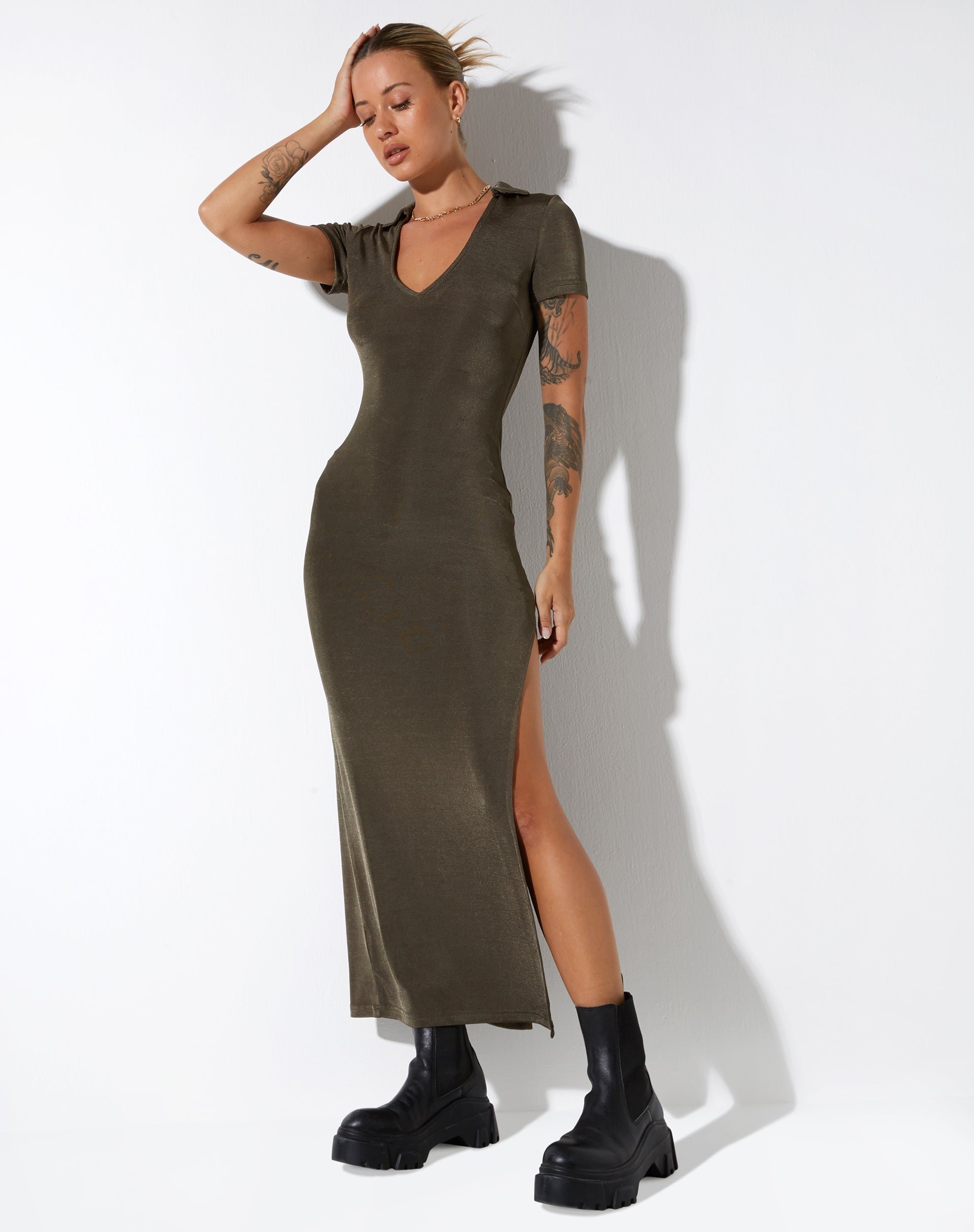 IMAGE OF Savita Maxikleid in Dunkel-Olive