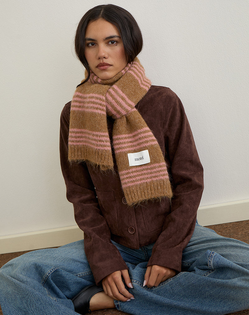 Image of Schal aus rosa gestrickter, gebürsteter Wolle