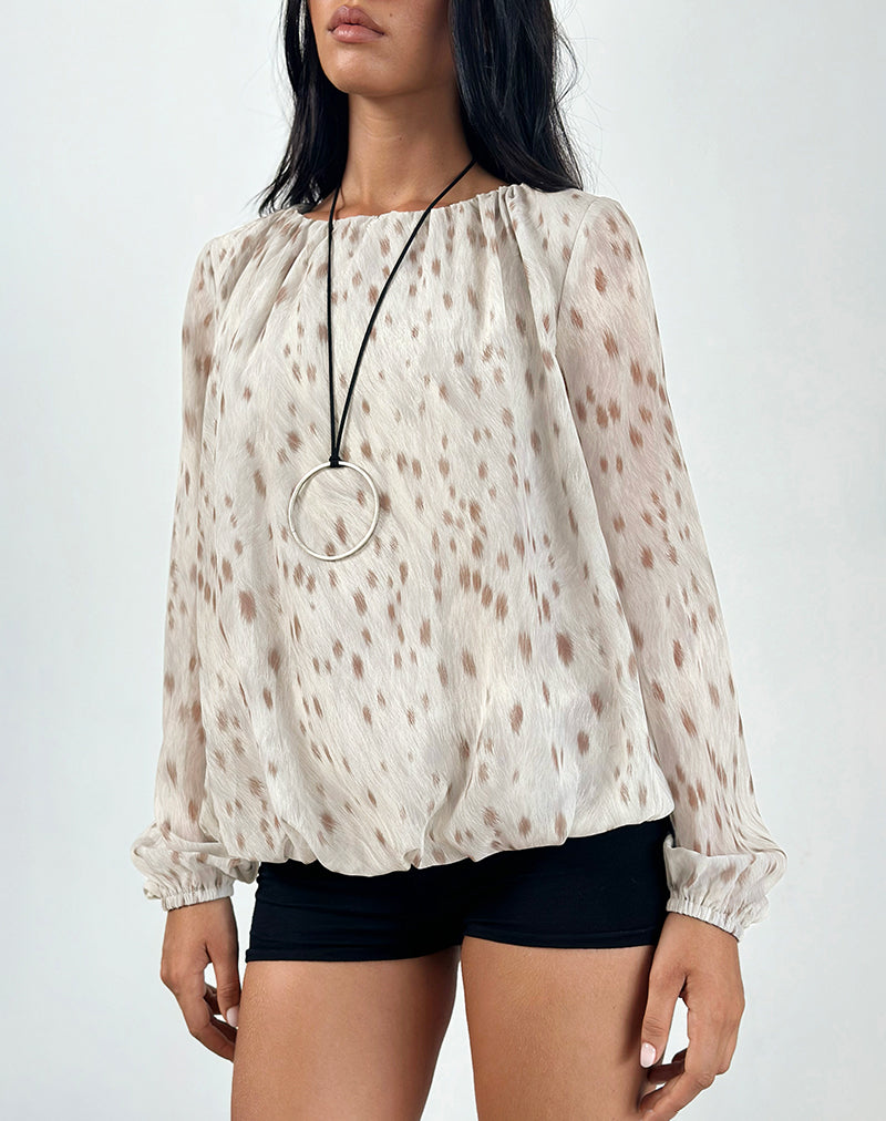 Seita Bluse in Übergröße mit Bambi-Print in Elfenbein