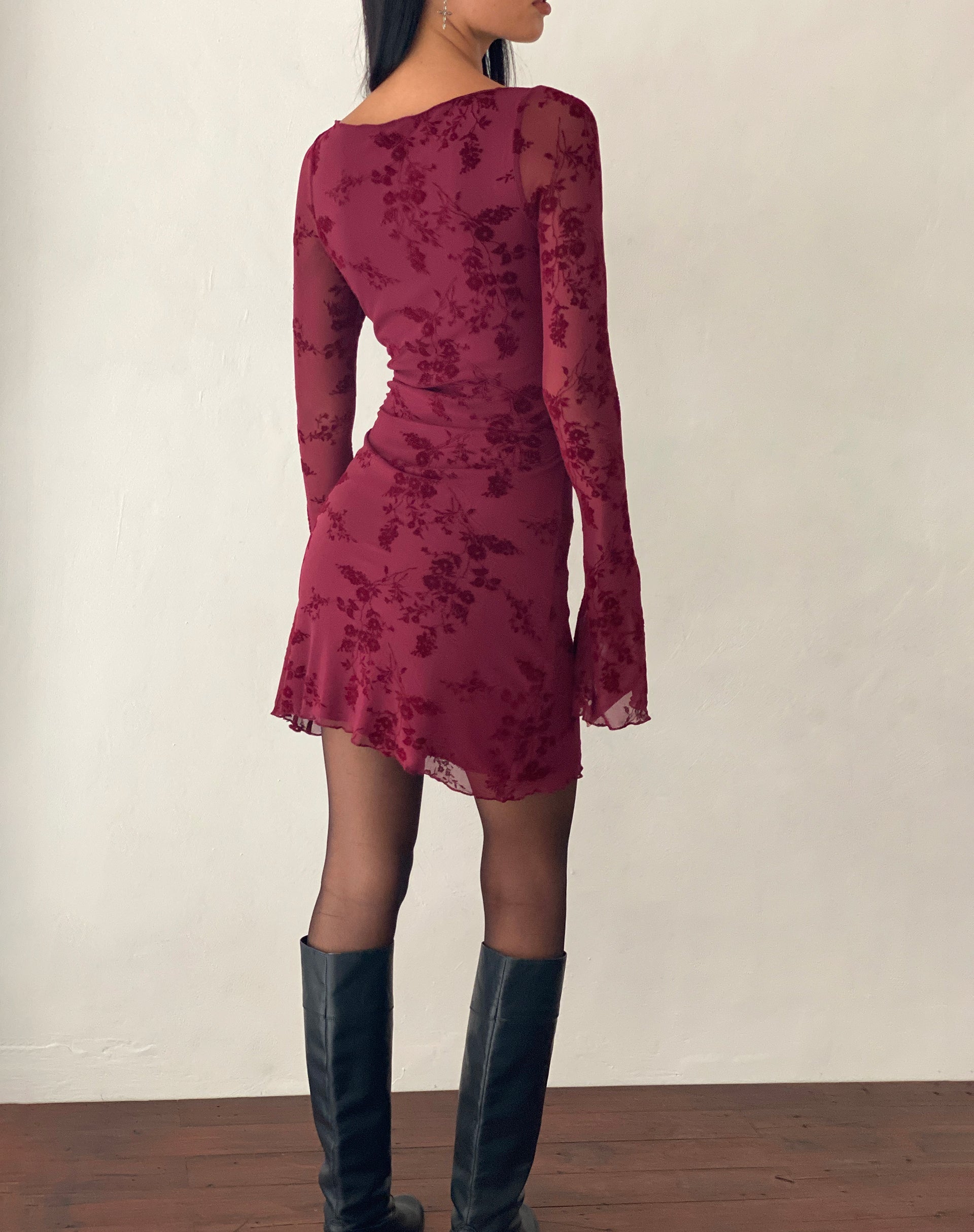 Image of Sevila Langärmeliges Minikleid aus beflockter botanischer Blume Maroon