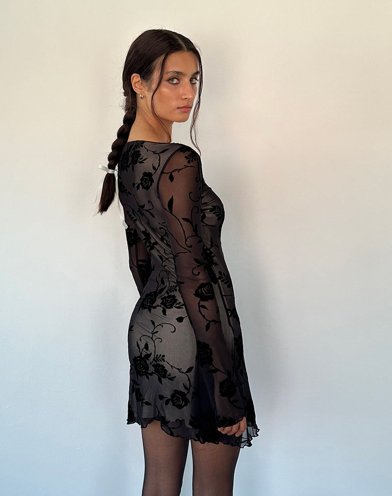 Image of Sevila Langärmeliges Minikleid in Schwarz Rose Flock