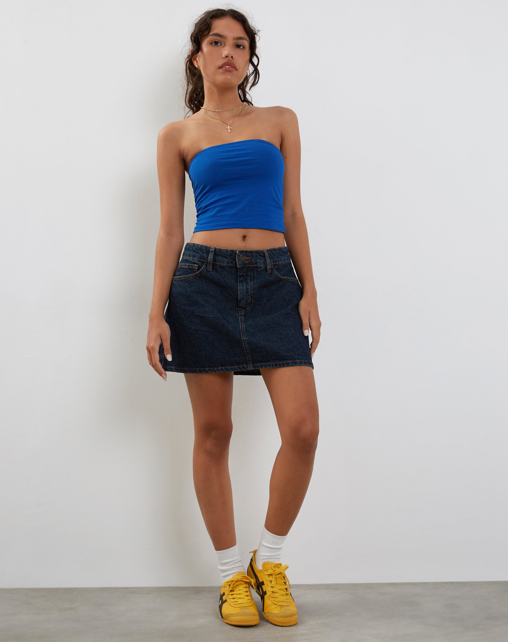 Abbildung von Shae Bandeau Top in Cobalt