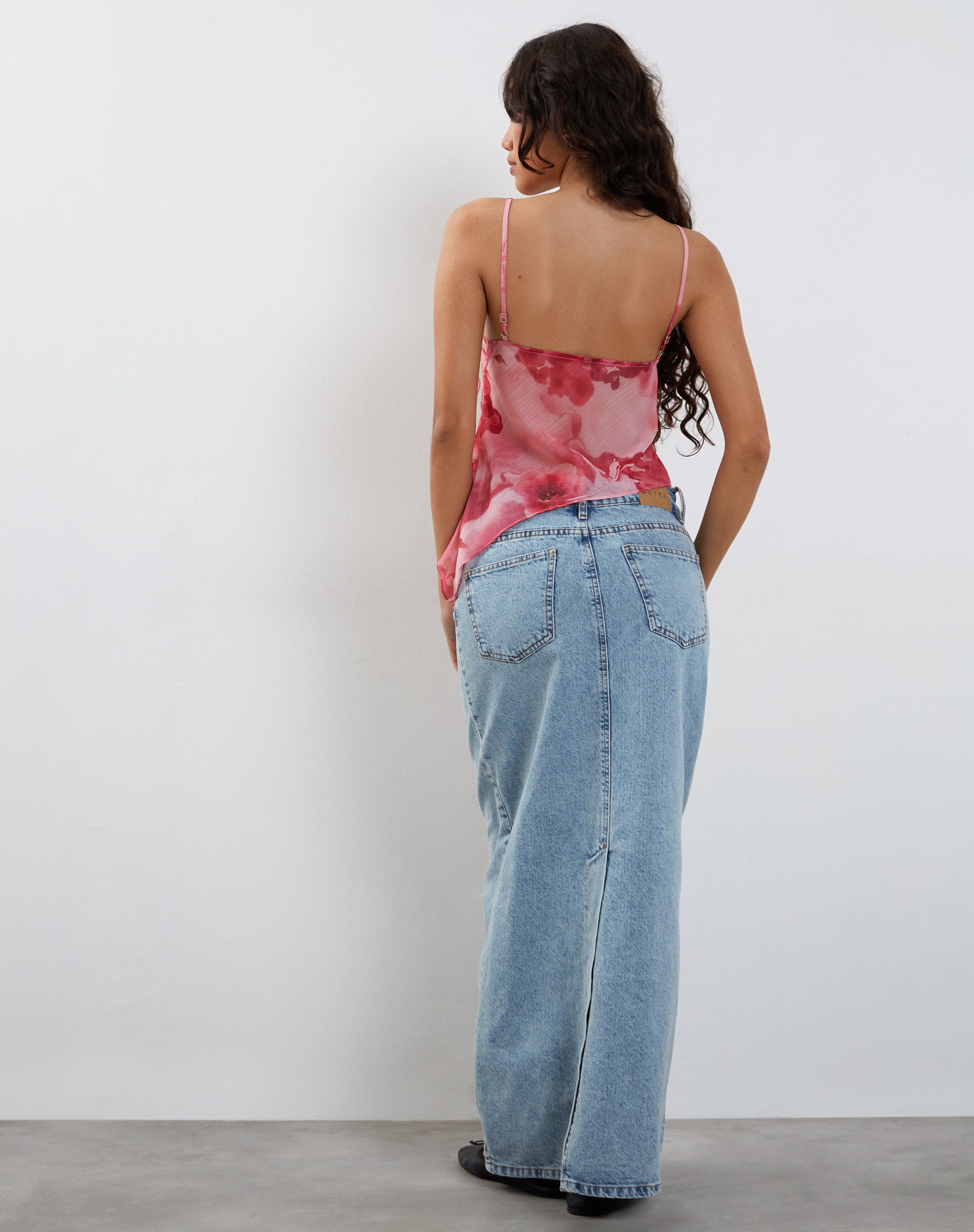 Abbildung von Shahira Top in Watercolour Floral Pink