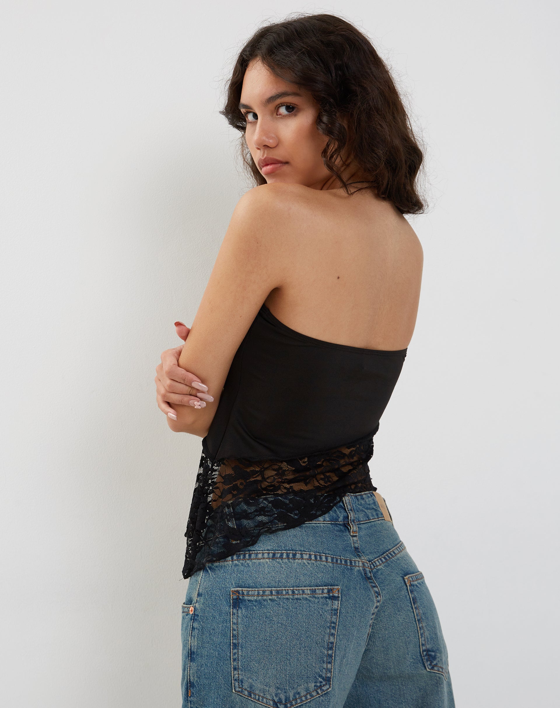 Image of Shanda Bandeau Top aus Spitze Schwarz