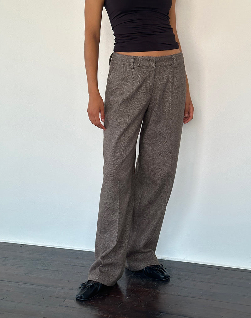 Image of Sirkia Low Rise Tailored Wool Trouser in Dunkelbraun