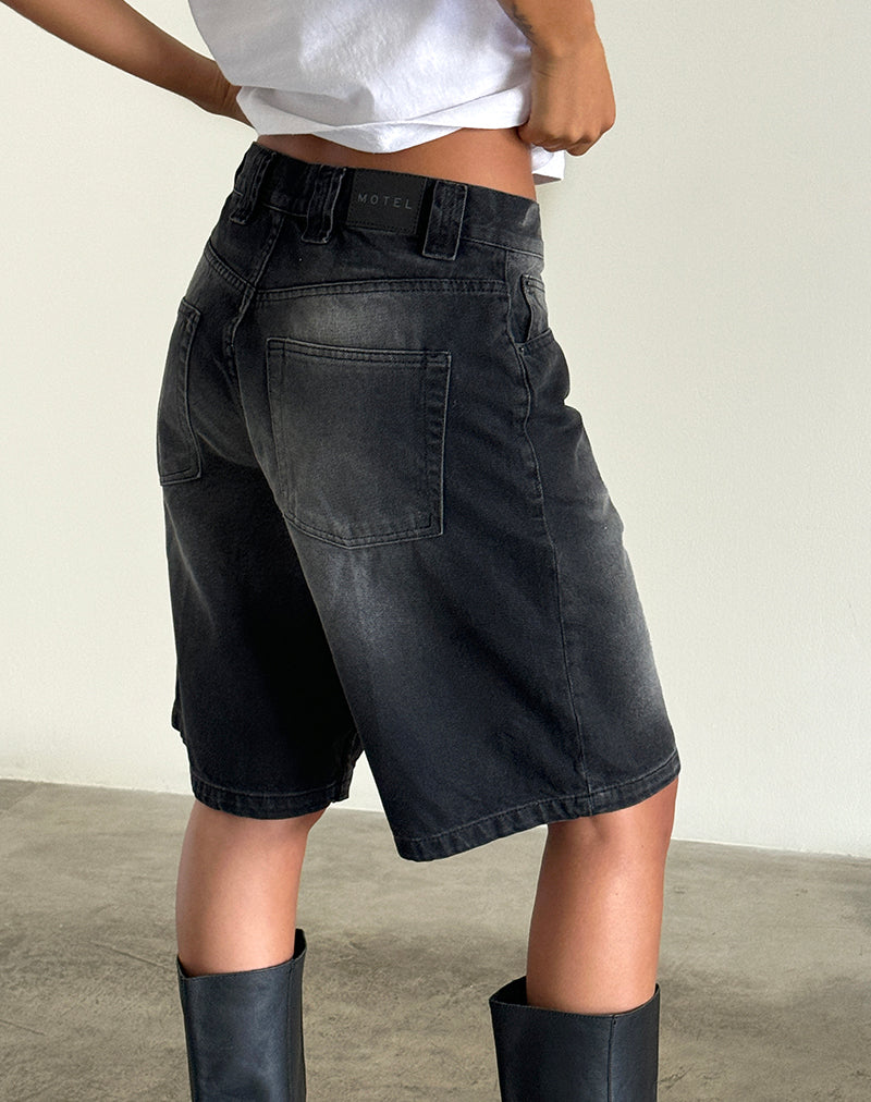 Bild von Low Rise Skater Short in Extrem Schwarz