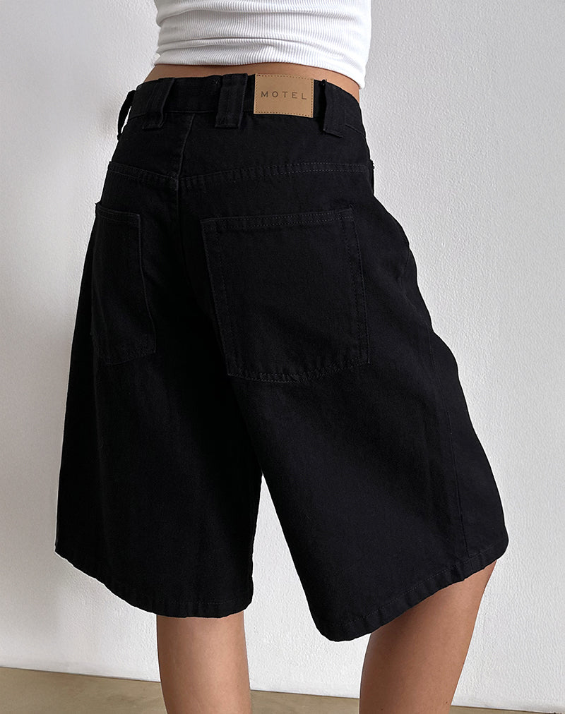 Bild von Low Rise Skater Shorts in Rinse Black Denim