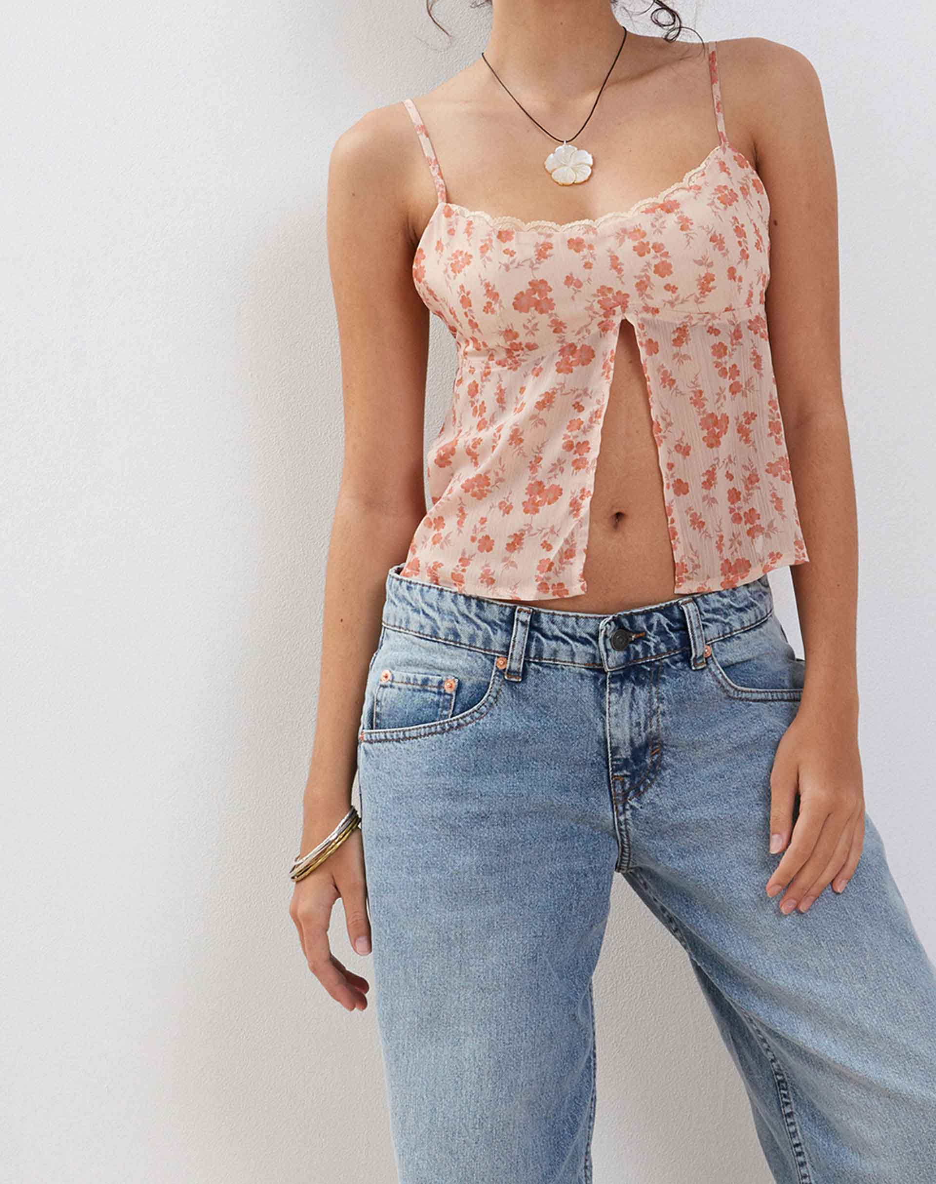 Bild von Slavina Cami Butterfly Top in Pfirsich Kirschblüte