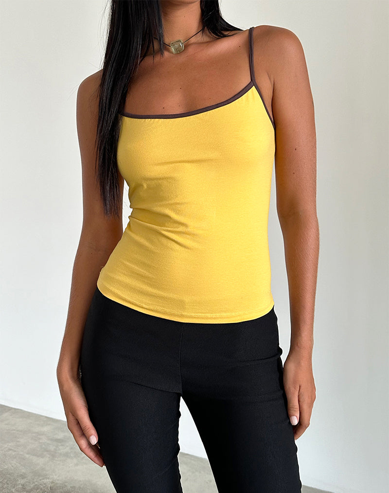 Solani-Platte in Yellow May mit Mahagoni-Einfassung