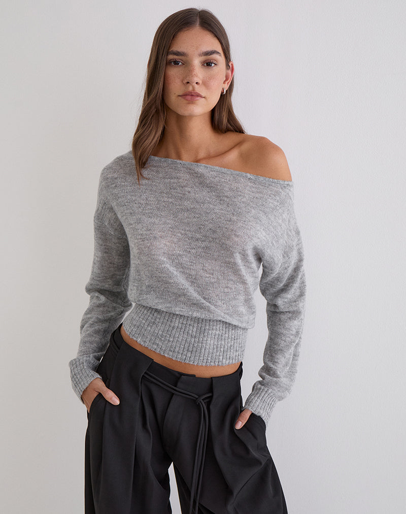 Bild des asymmetrischen Pullovers „Suena” in Grau