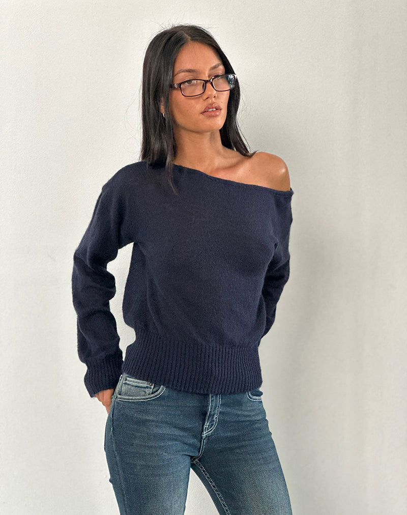Image of Suena Asymmetrischer Pullover in Marineblau