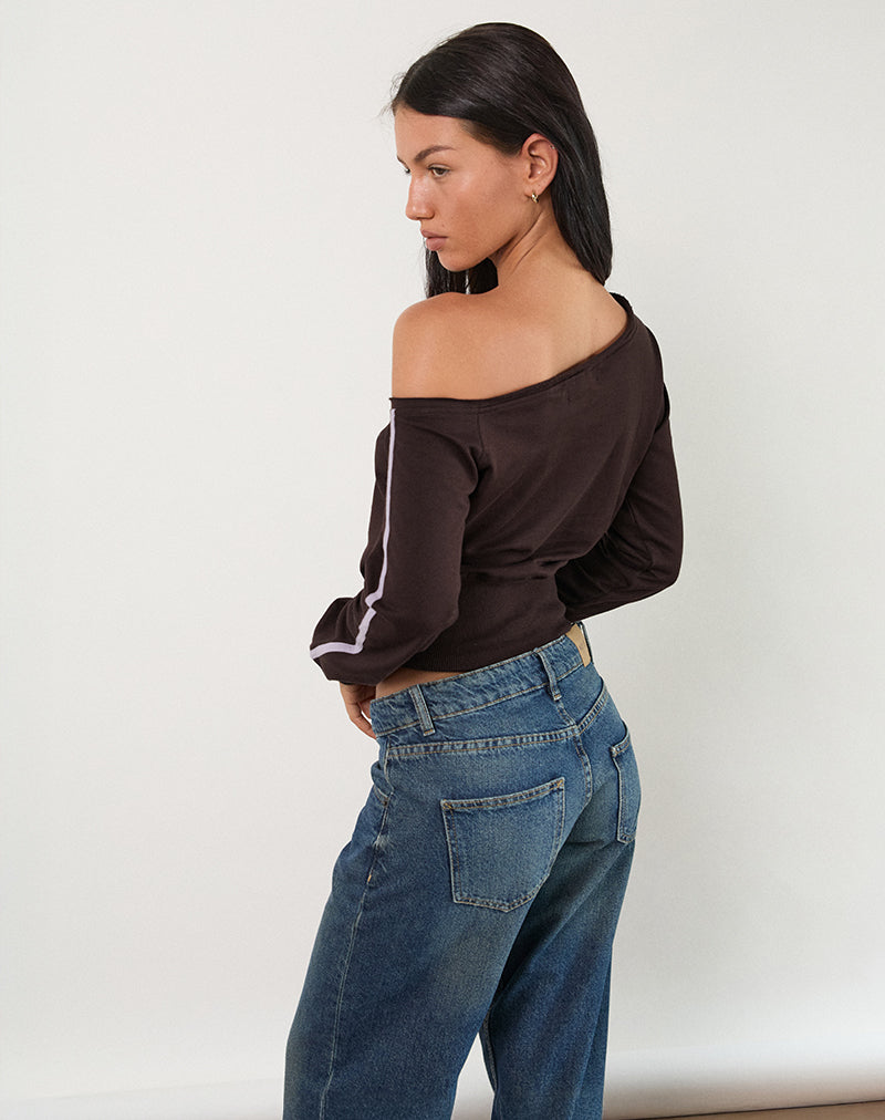 Image of Sujana Asymmetrisches Sweatshirt in Bitterschokolade mit violettem Einband