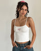 Bild von Suna Vest Top in Off White mit Erdbeer-Schleifenprint