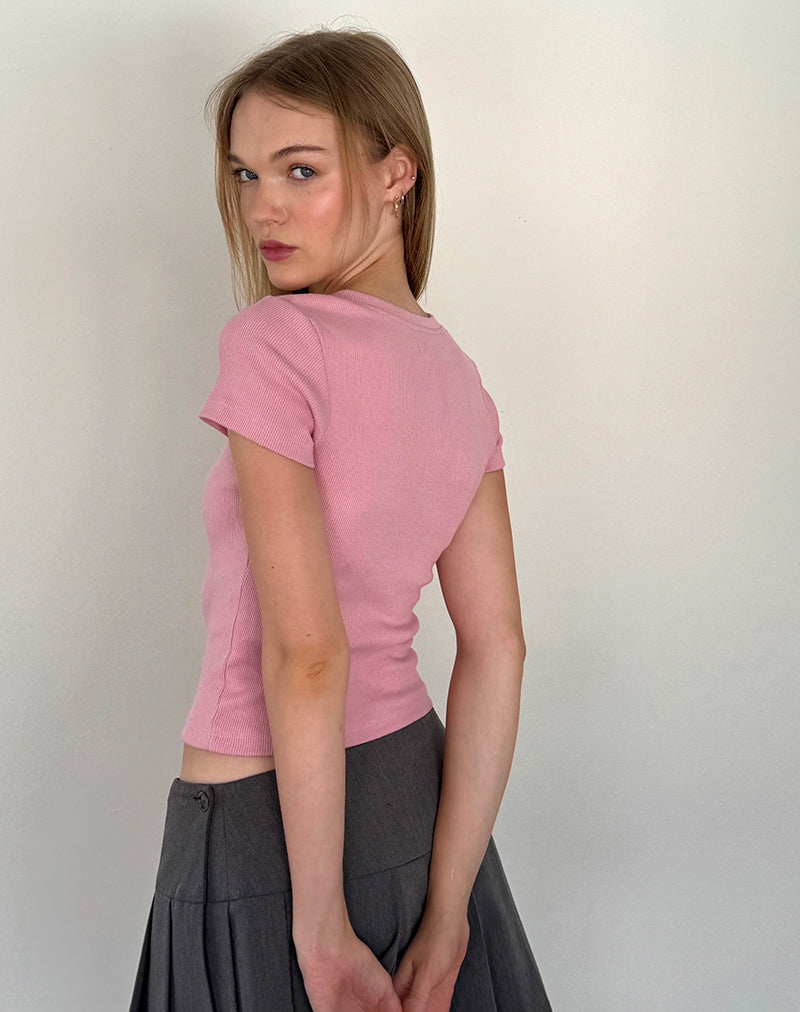 Image of Suti Ribbed Tee in Flamingo Pink mit weißer Schleifen-Stickerei