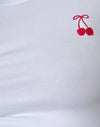 Weiß mit roter Kirschenstickerei