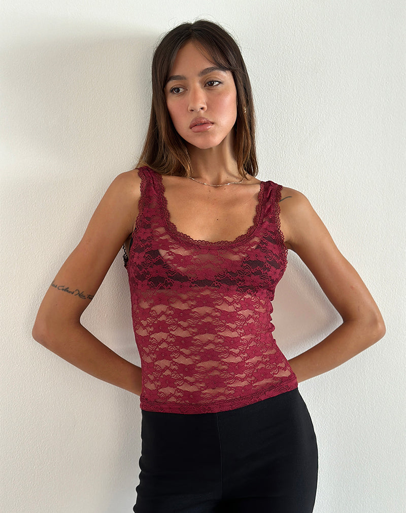 Bild von Tahoa Top in Orchid Lace Burgundy