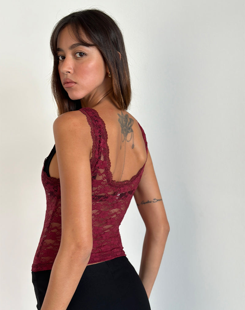 Bild von Tahoa Top in Orchid Lace Burgundy