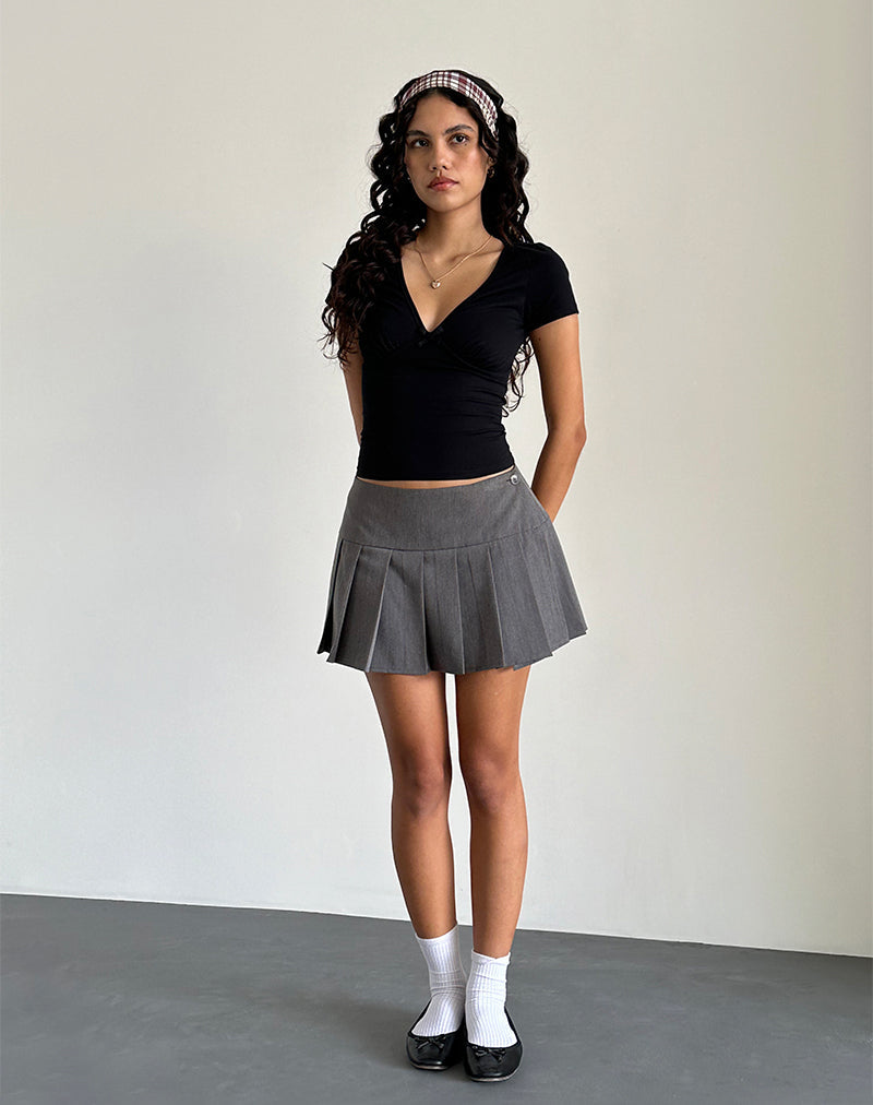 Image of Tasina Top in Schwarz mit schwarzem Einband