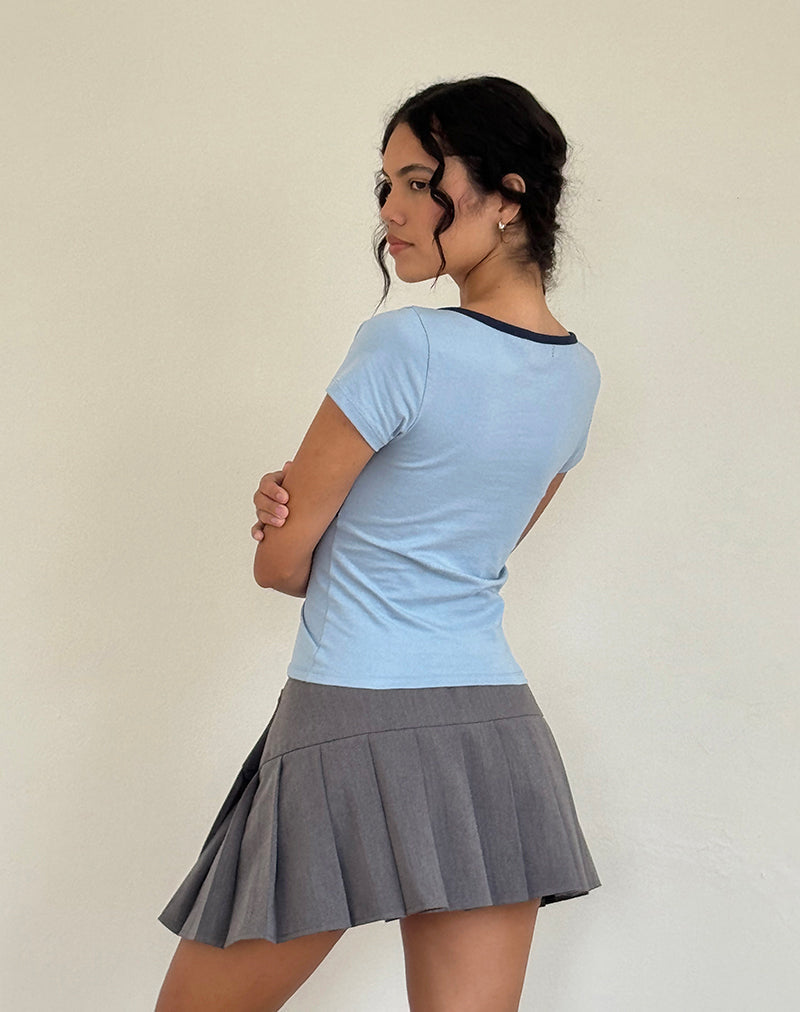 Image of Tasina Top in Nantucket Blau mit marineblauem Einband