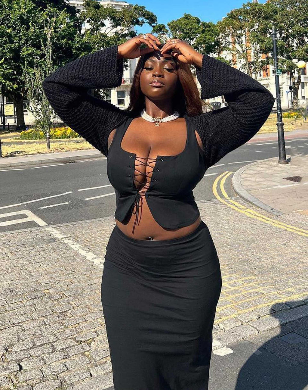 Taula Top in Schwarz