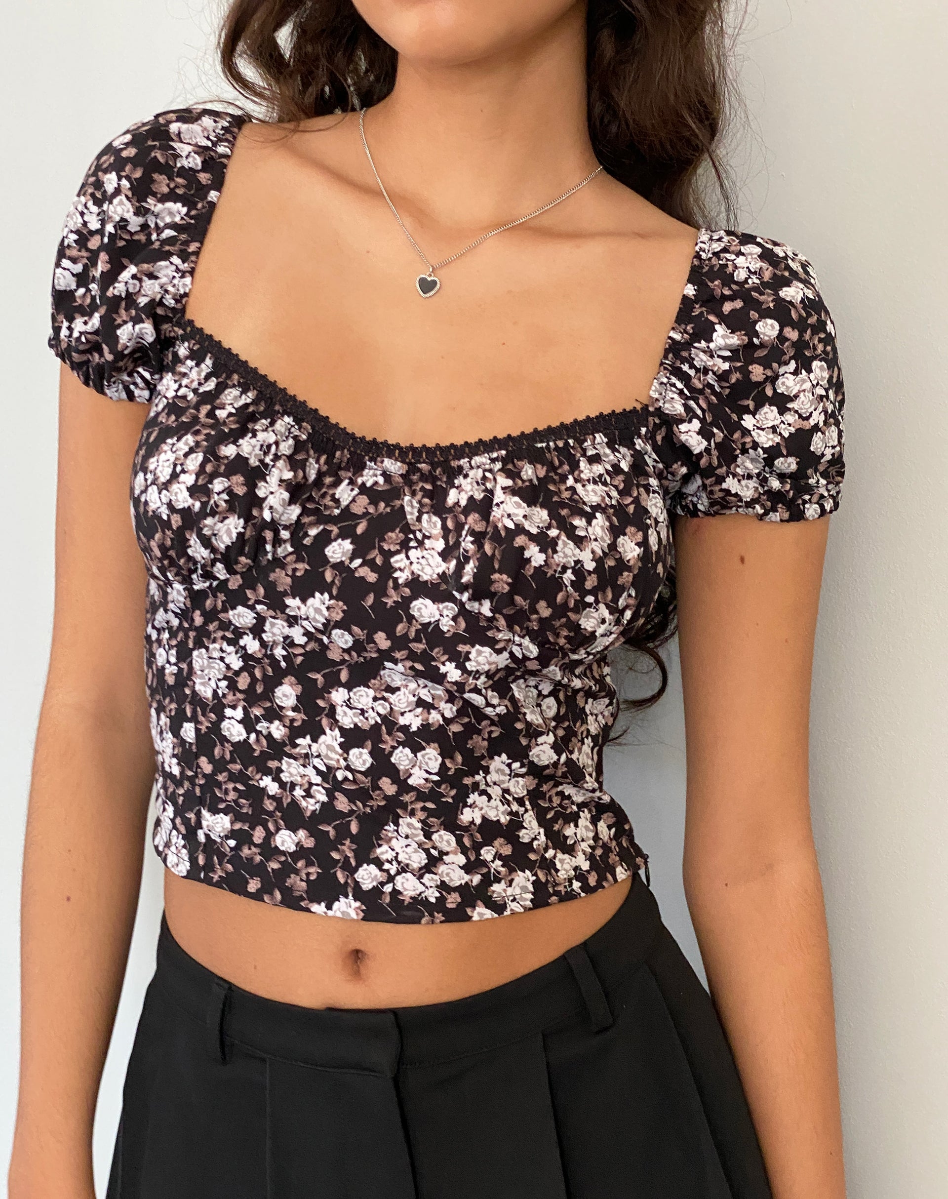 Bild von Tezu Sweetheart Top in Dark Wild Flower
