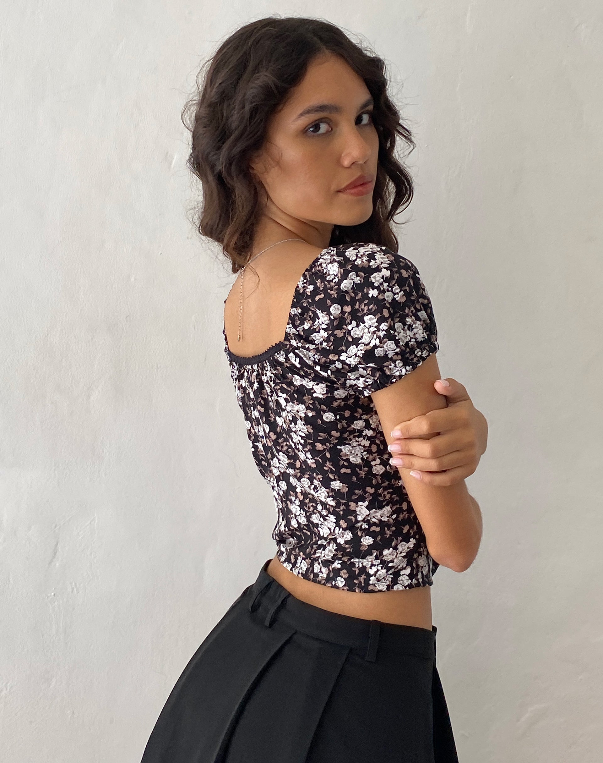Bild von Tezu Sweetheart Top in Dark Wild Flower