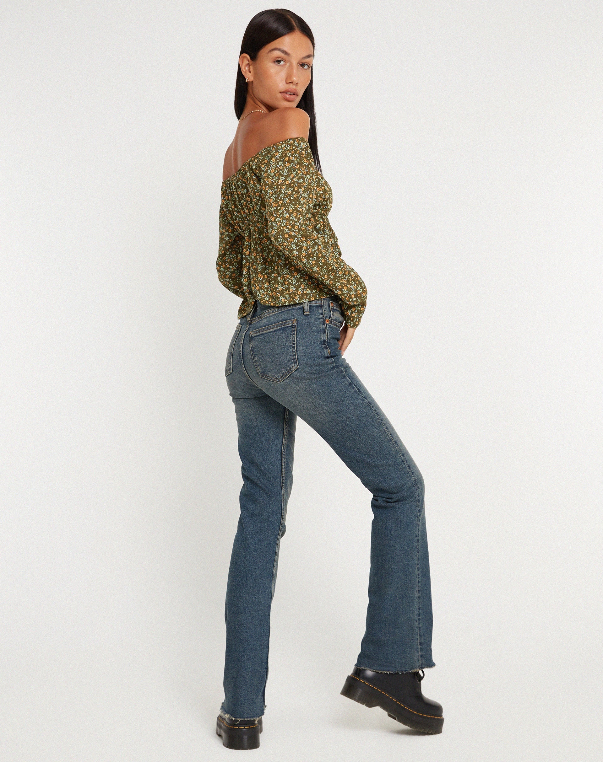Bild von THENA TOP GRUNGEY FLORAL KHAKI