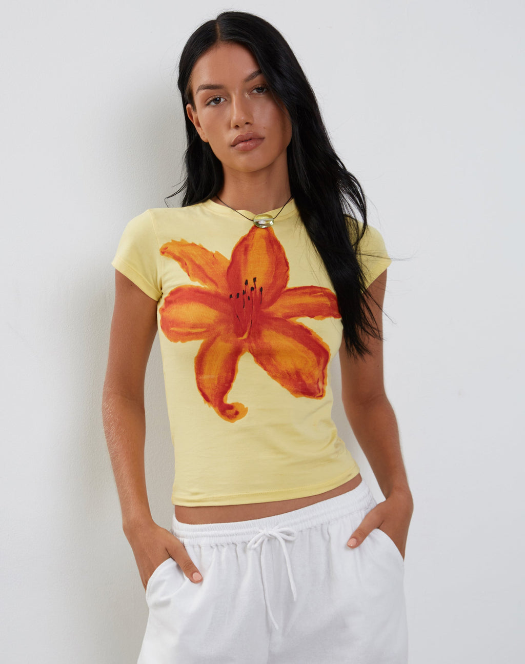 Tiona Baby Tee in Limonade mit Sommerblumenprint