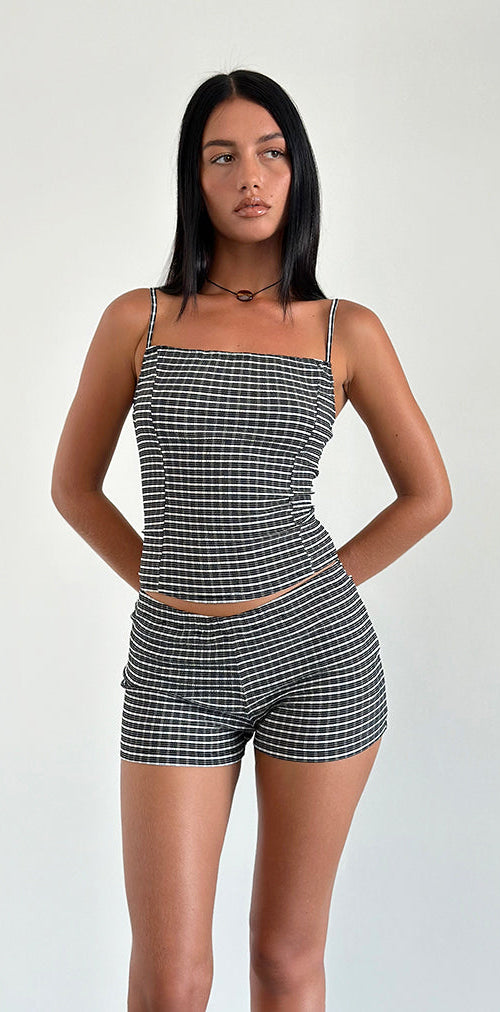 Image of Totori Top in Crinkle Check Schwarz Grau