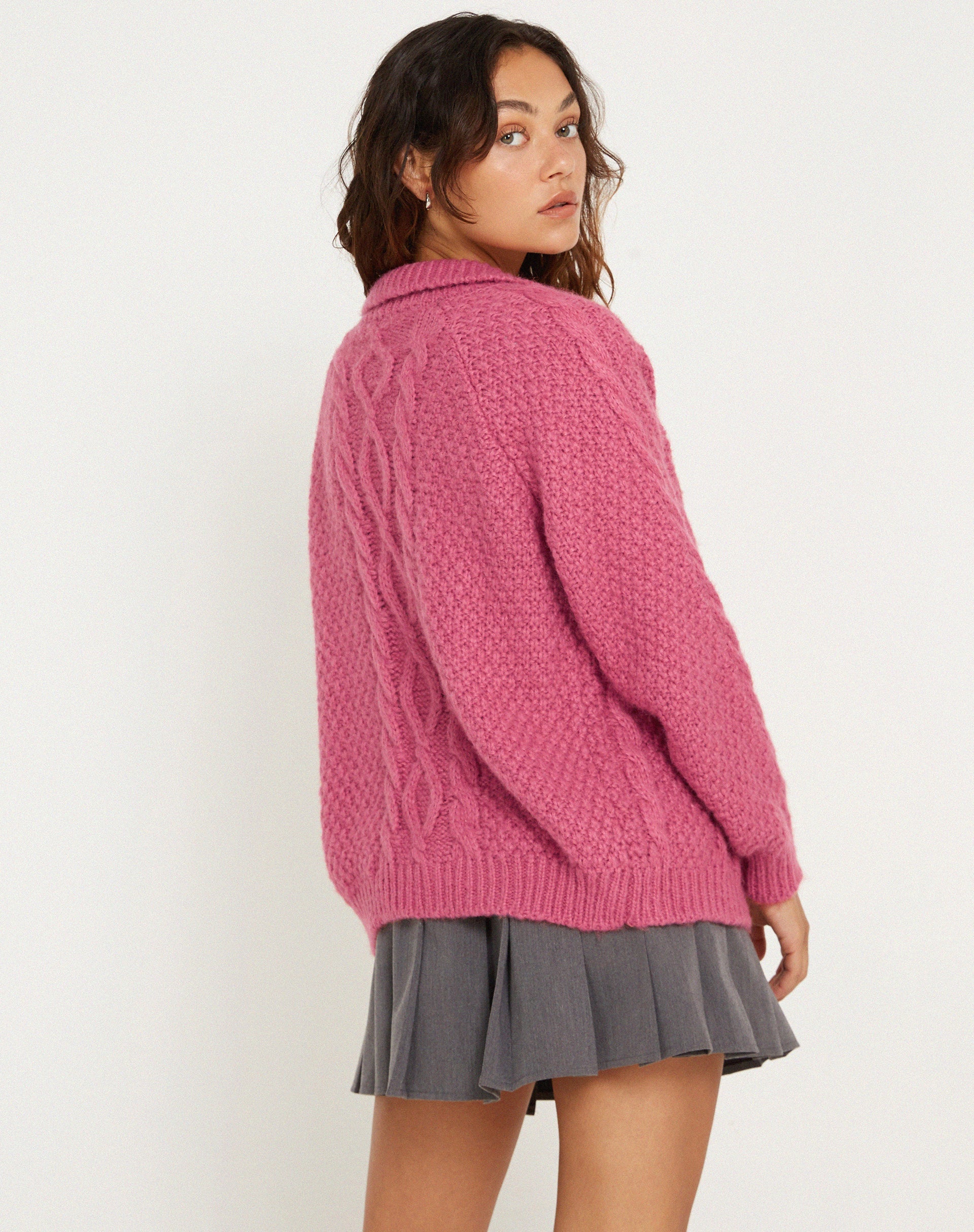 Bild von Triny Cardi in Kabelstrick Rosa